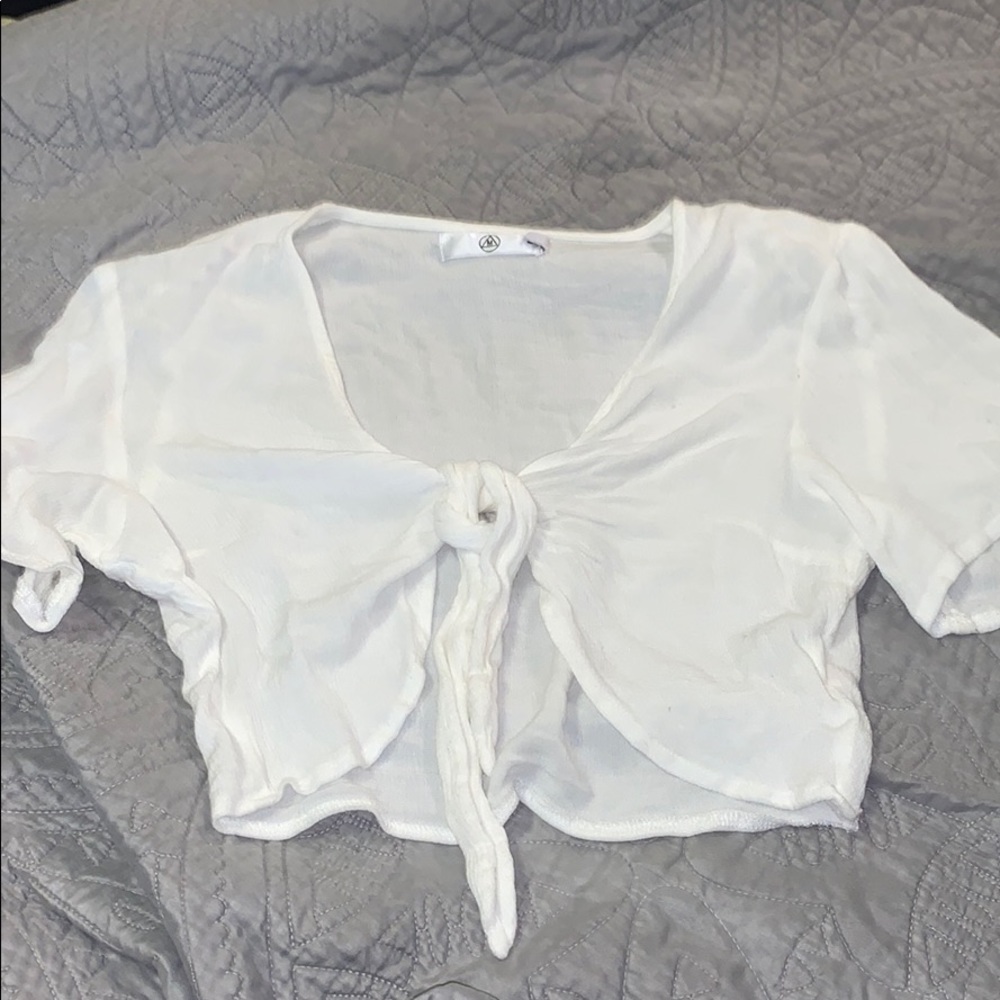 Front tie crop top